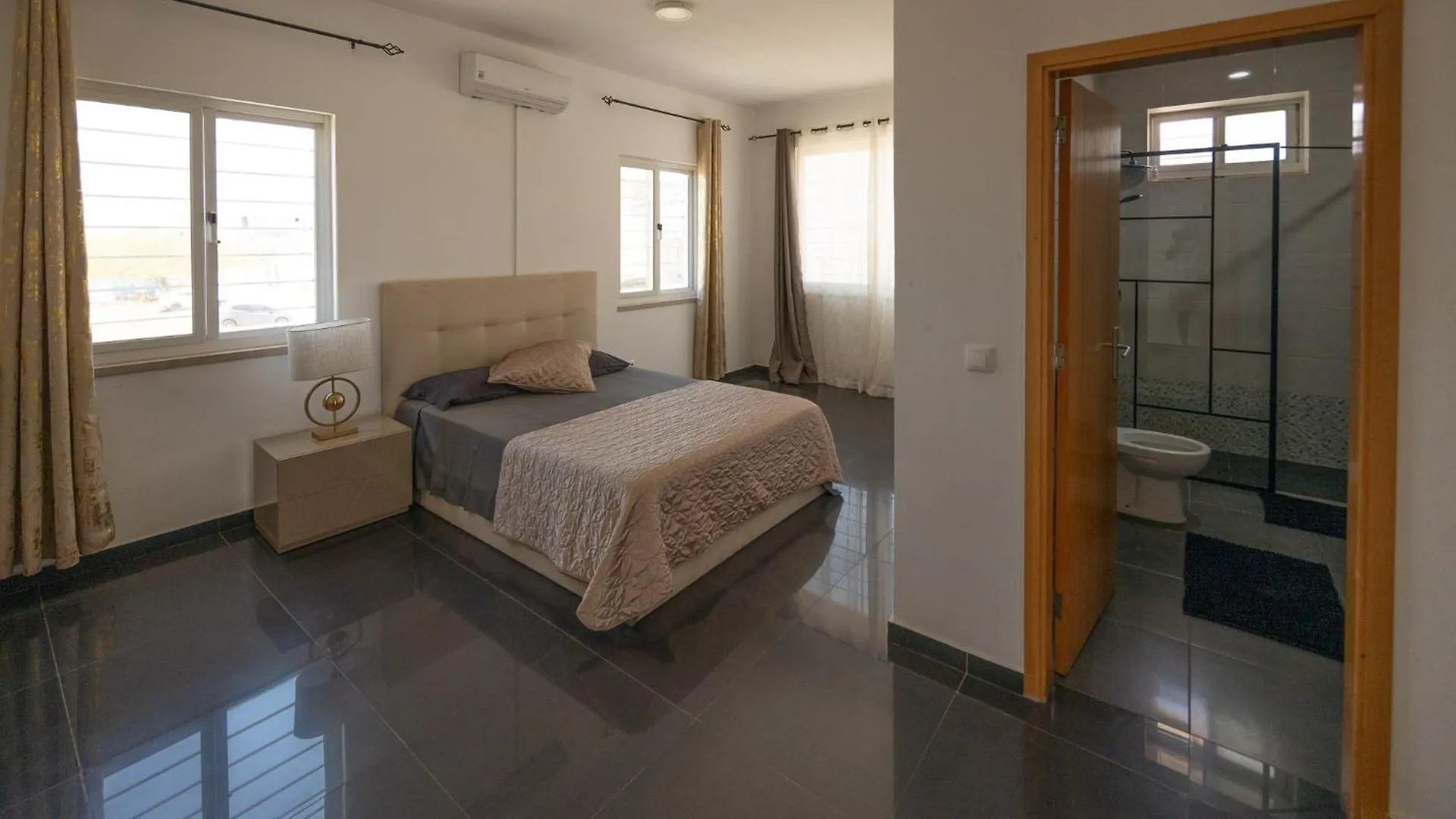 Villa Residencial Eunice Praia 0*,  Cape Verde