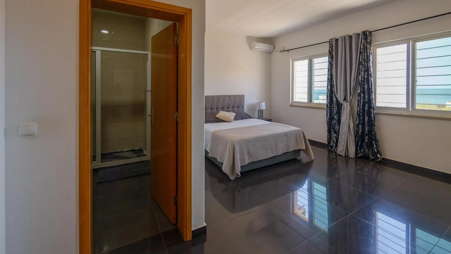 Villa Residencial Eunice Praia Holiday home